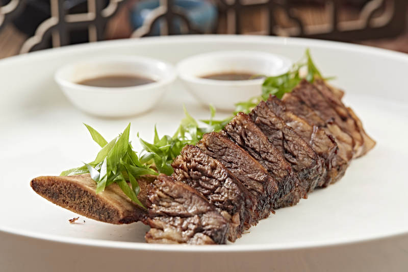 酱烧牛肋脱骨肉图片