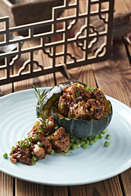 青豆金瓜红烧蒜香排骨图片