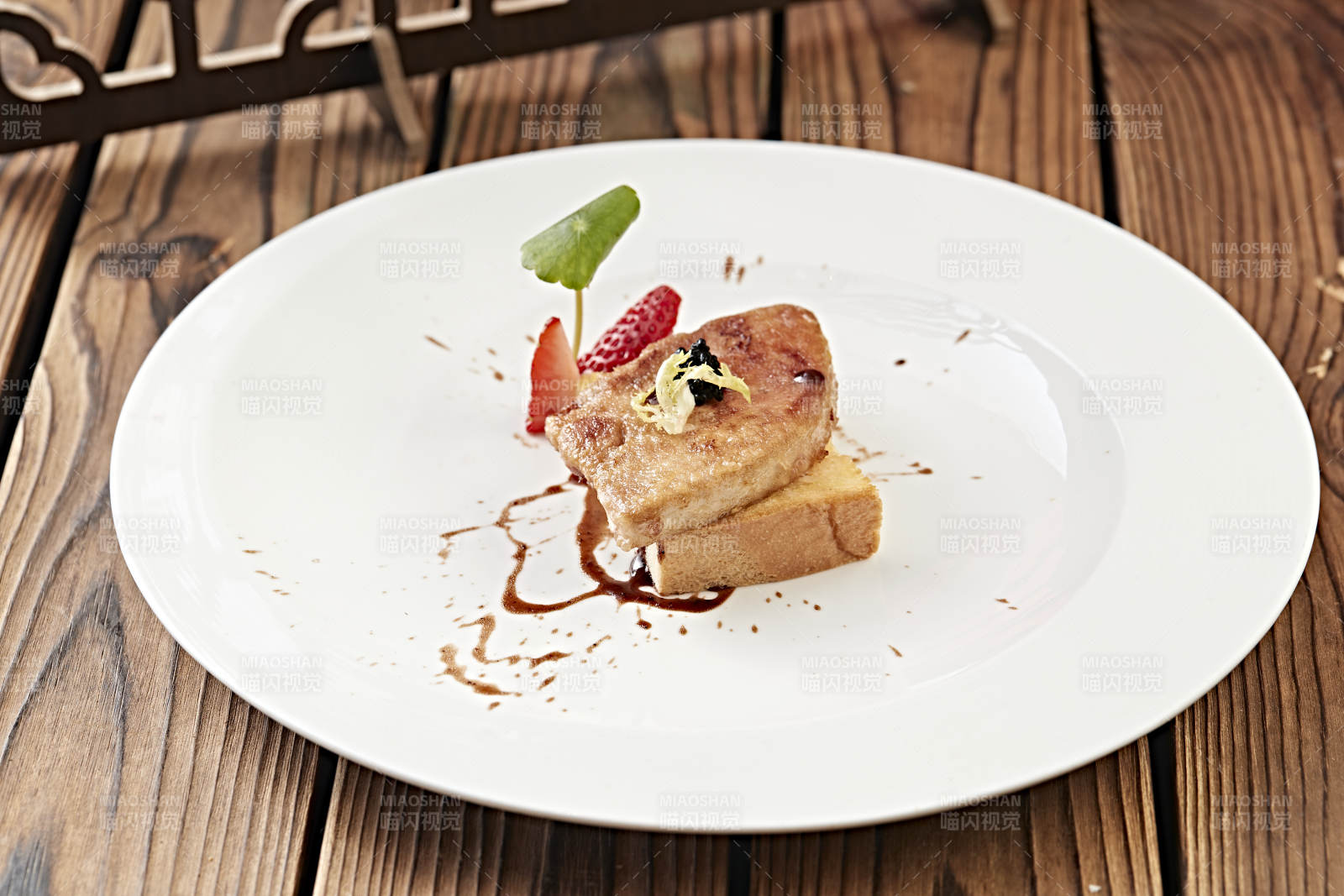 香煎法式鹅肝图片