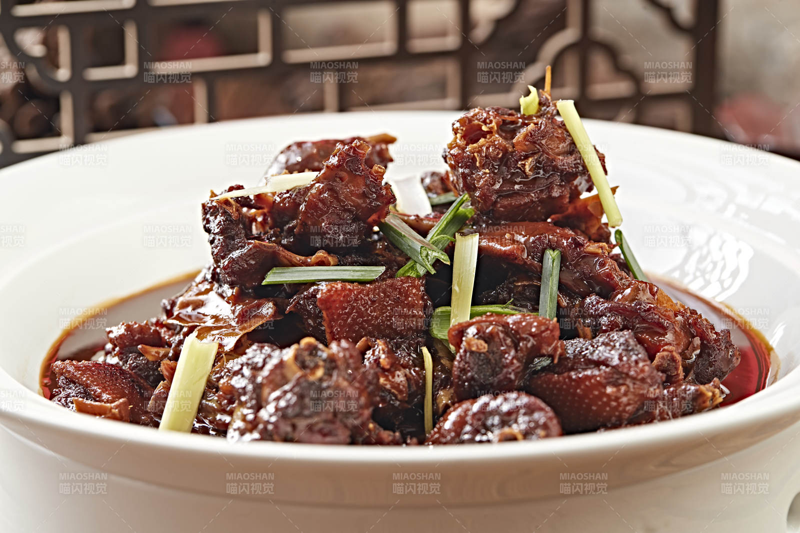 酱炖农村散养大鹅图片