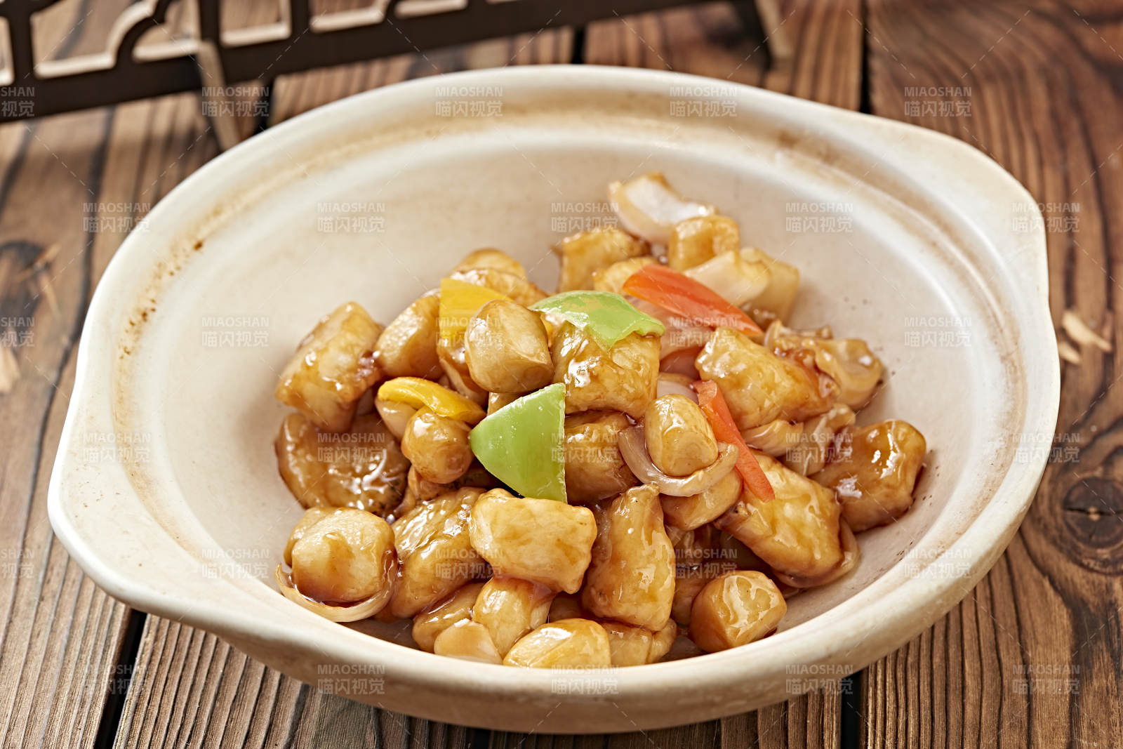 砂锅蒜香银鳕鱼粒图片