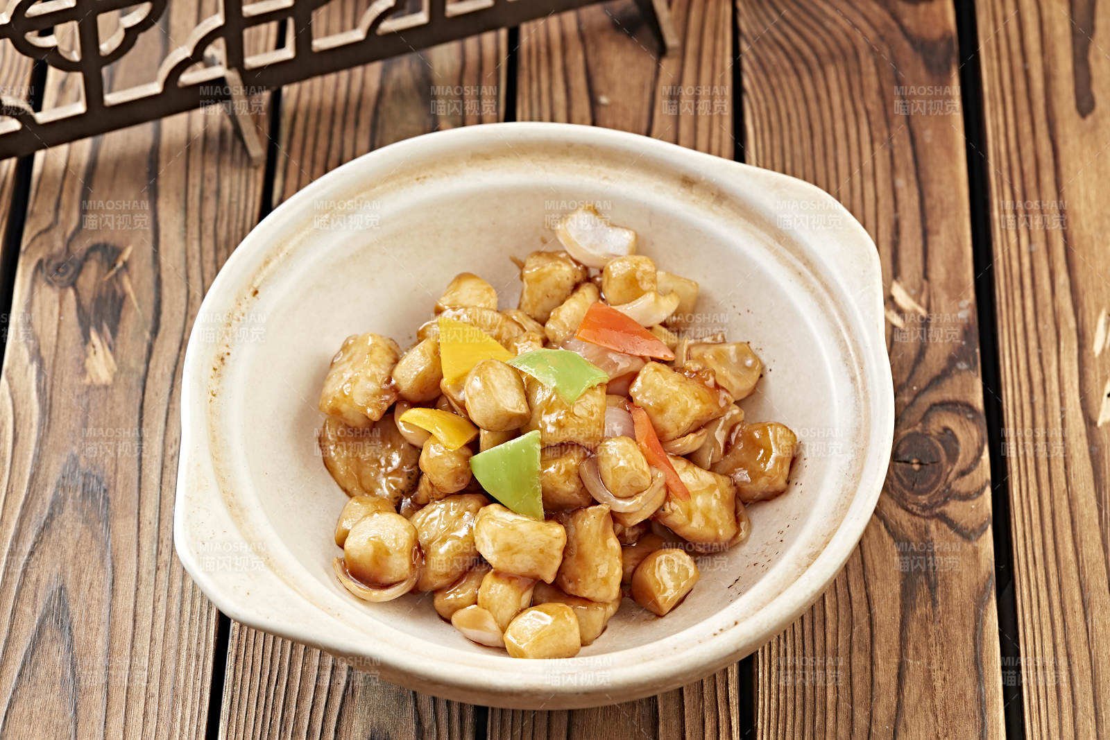 砂锅蒜香银鳕鱼粒图片