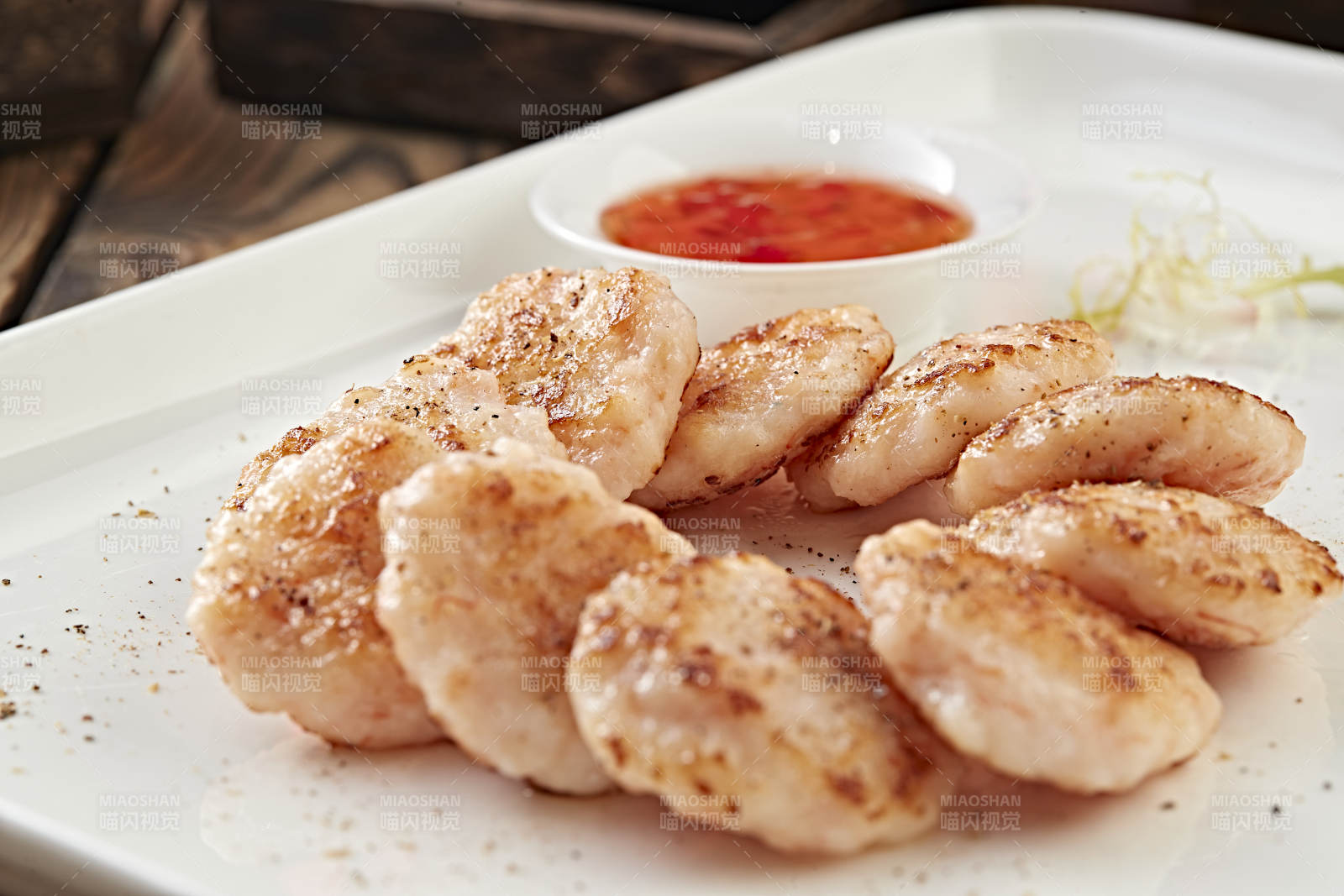 香炸深海虾肉饼图片