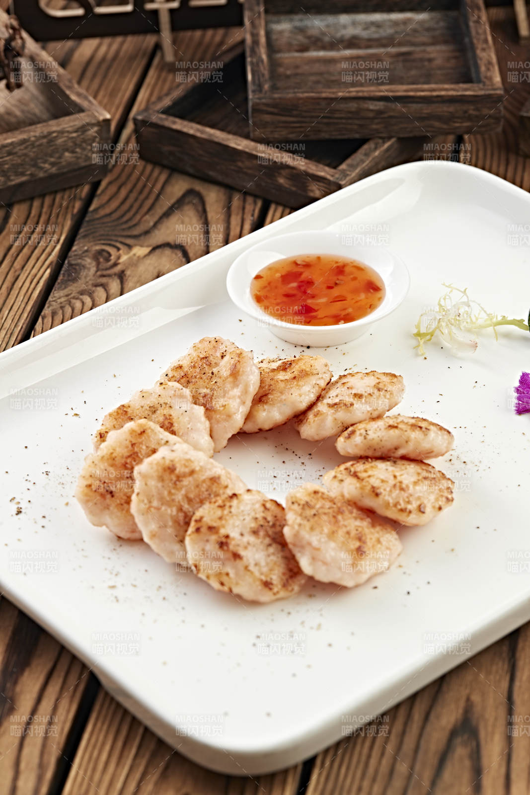 香炸深海虾肉饼图片