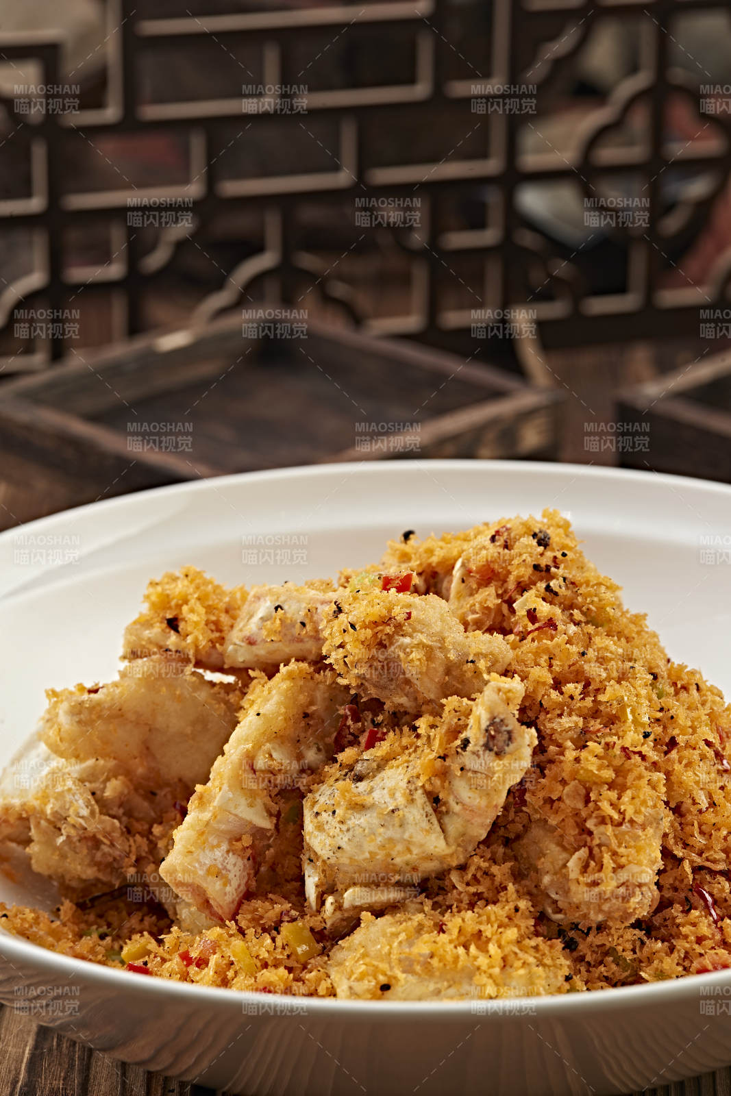 避风塘炒帝王蟹脚图片