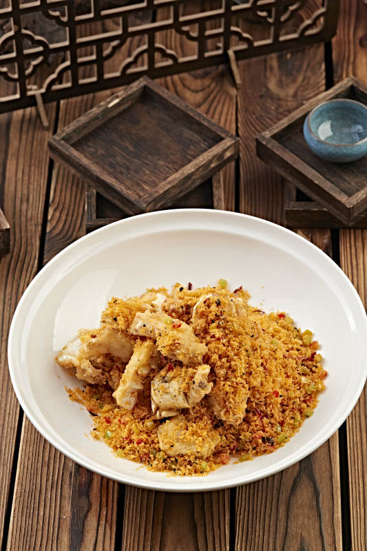 避风塘炒帝王蟹脚图片