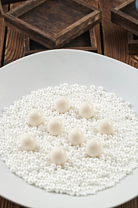 珠光宝气珍珠糖配糖衣山药丸图片