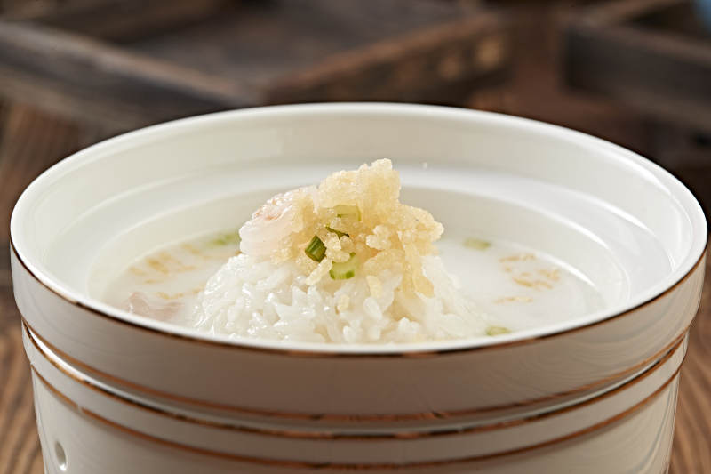 奶汤花胶虾仁捞饭图片