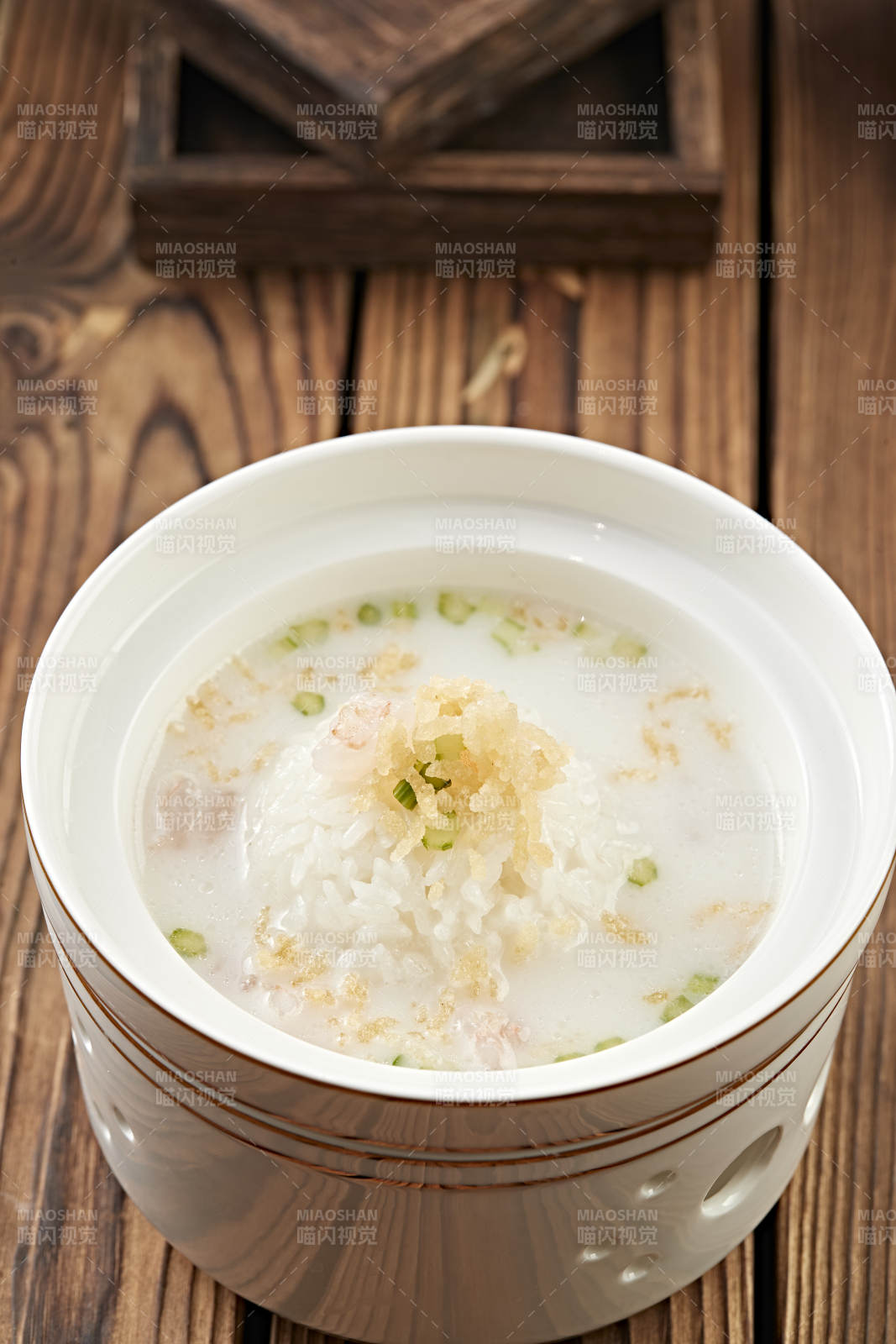 奶汤花胶虾仁捞饭图片