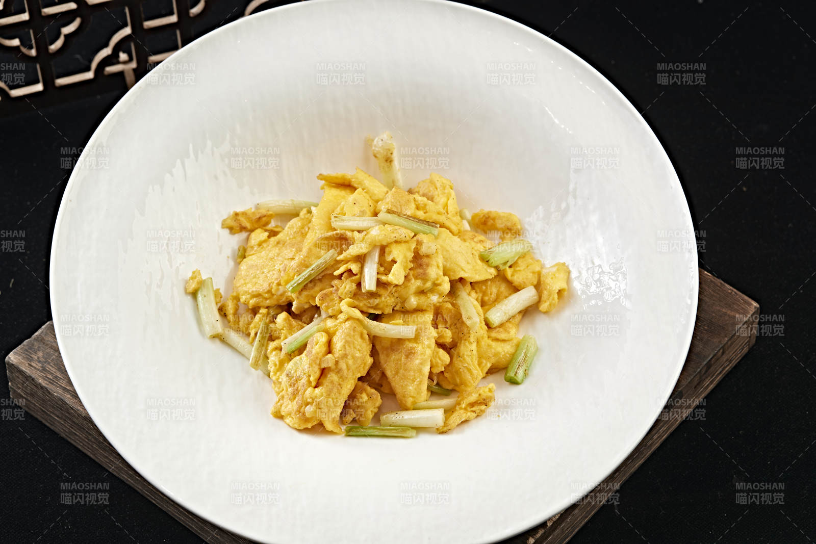 韭黄炒北京油鸡蛋图片