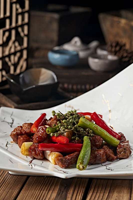 藤椒椒麻葱烧杭椒牛仔粒图片