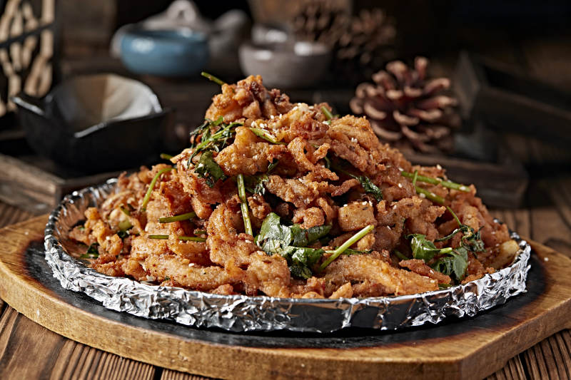 铁板锡纸蒜香黄牛肉图片