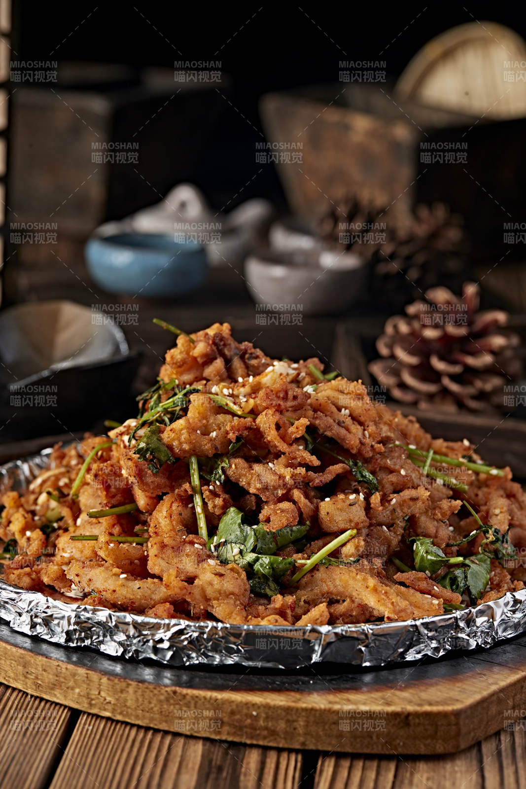 铁板锡纸蒜香黄牛肉图片