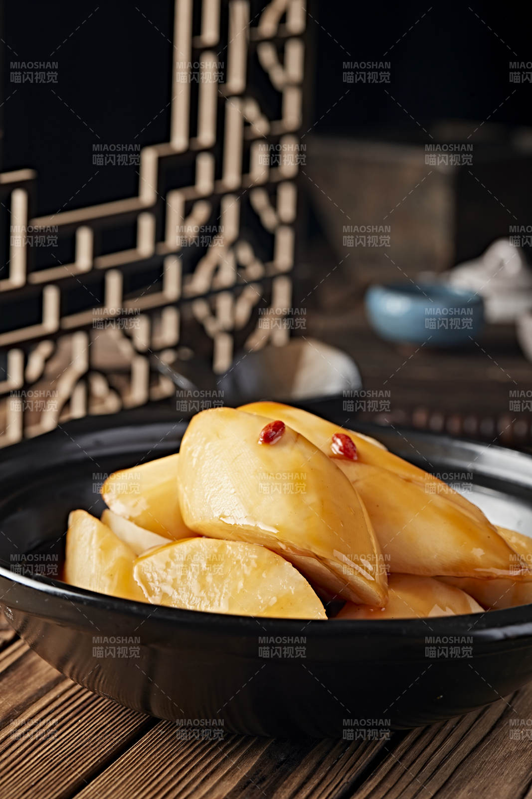 砂锅黄焖白萝卜图片