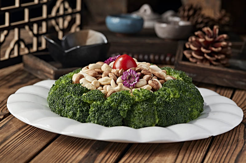 下酒小菜兰花秋实西蓝配花坚果图片