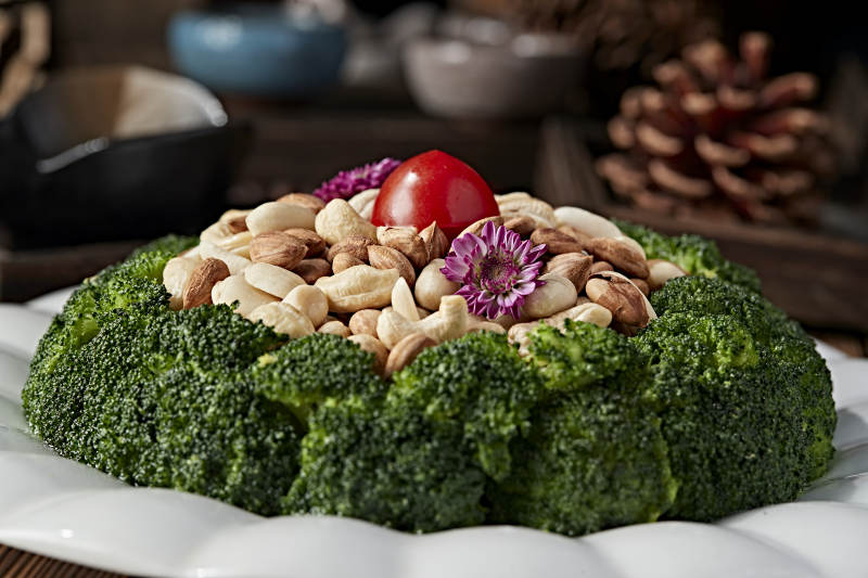 下酒小菜兰花秋实西蓝配花坚果图片