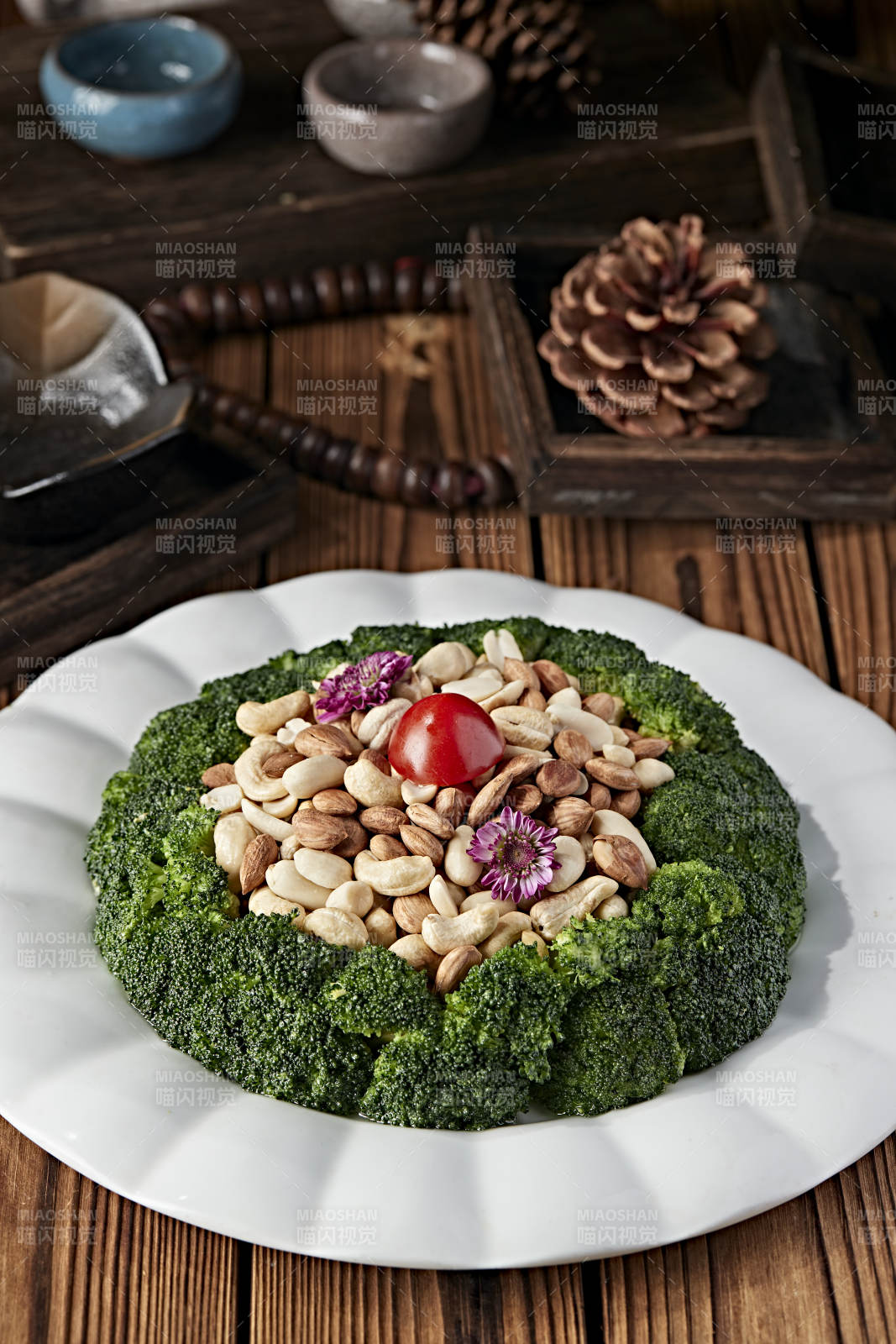 下酒小菜兰花秋实西蓝配花坚果图片