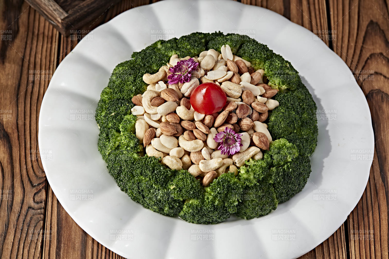 下酒小菜兰花秋实西蓝配花坚果图片