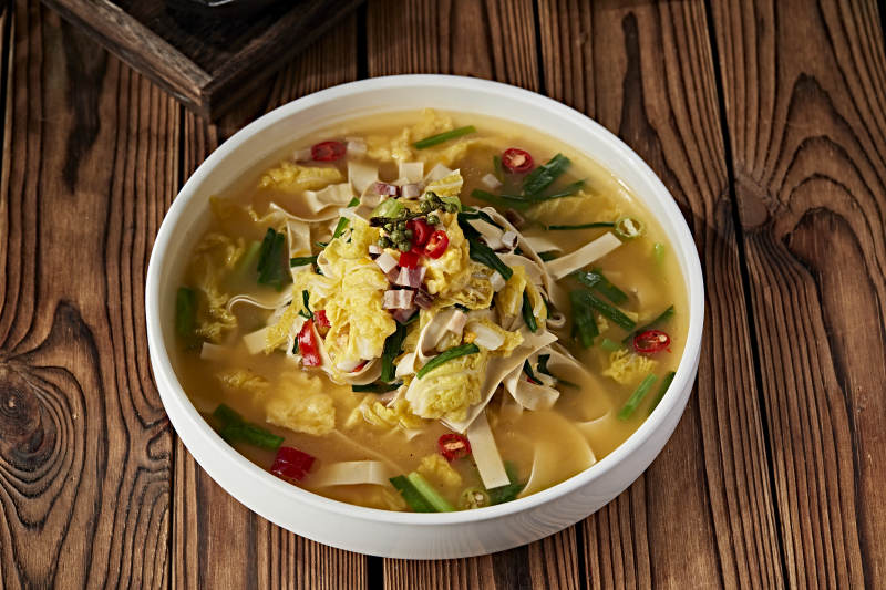 上汤娃娃菜干豆腐配金华火腿粒图片