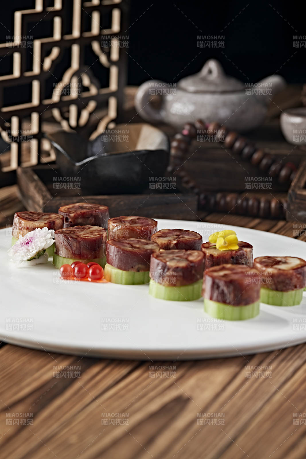 美味凉菜压蹄花卷图片