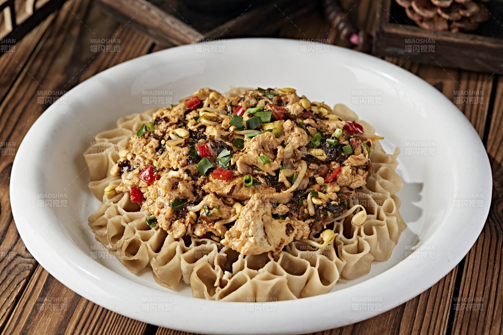 一品莜面栲姥姥图片