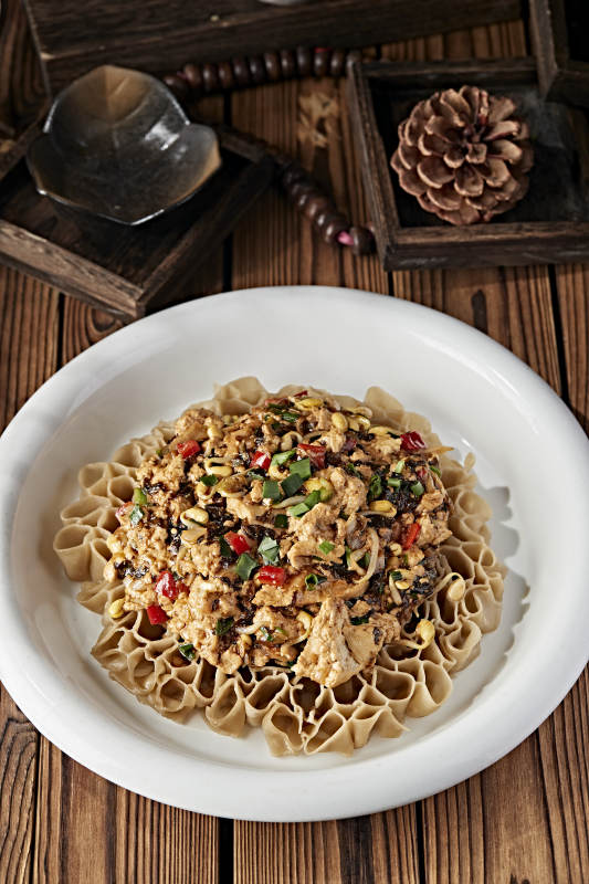 一品莜面栲姥姥图片