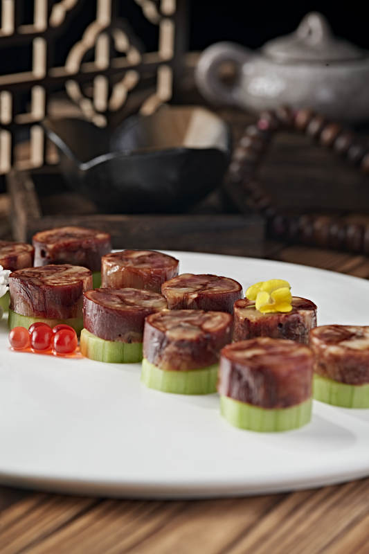 美味凉菜压蹄花卷图片