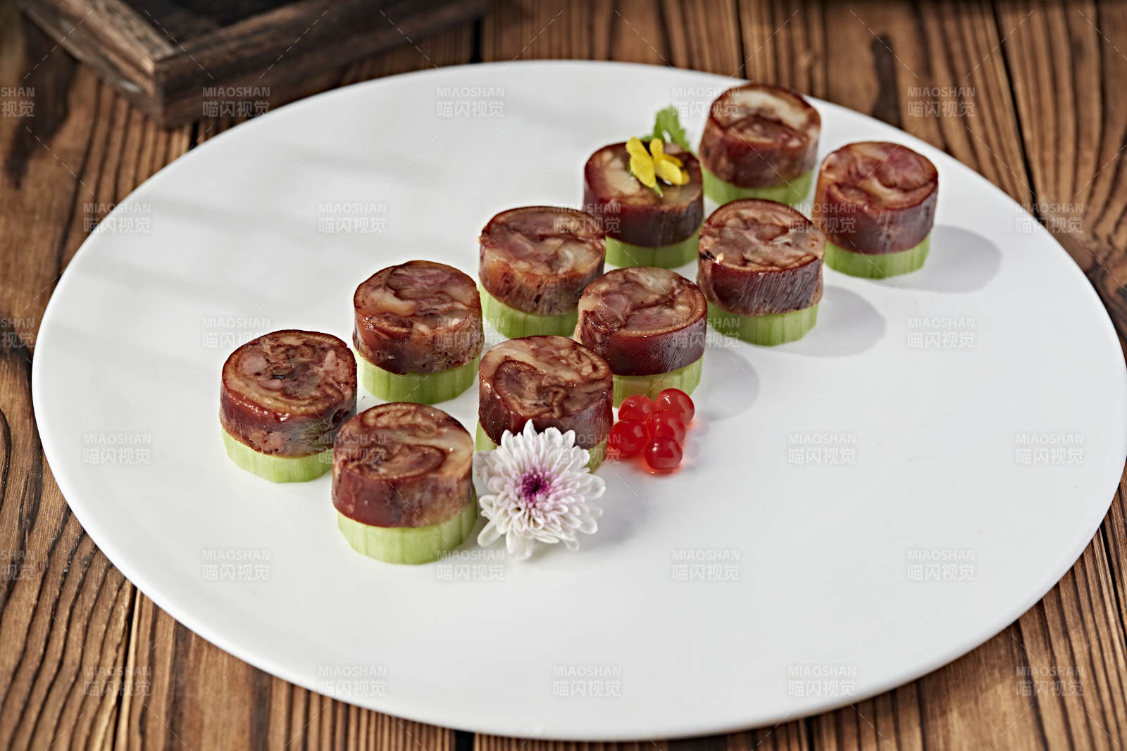 美味凉菜压蹄花卷图片