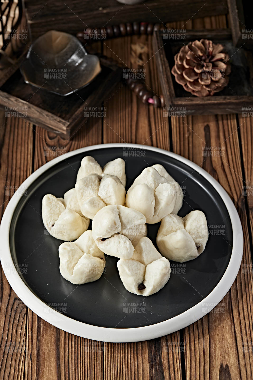 美味港式茶餐叉烧包图片