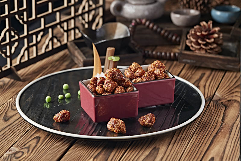 美味凉菜芝麻麻辣牛肉粒图片