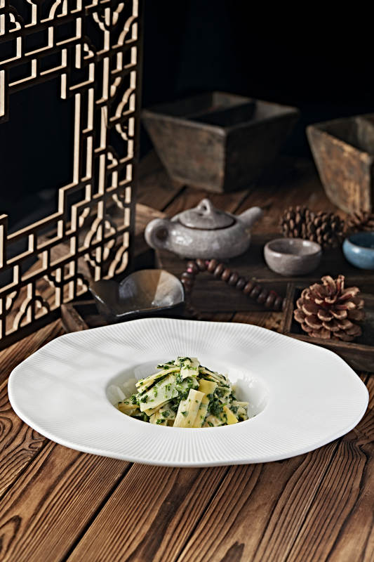 荠菜沫拌春笋片图片