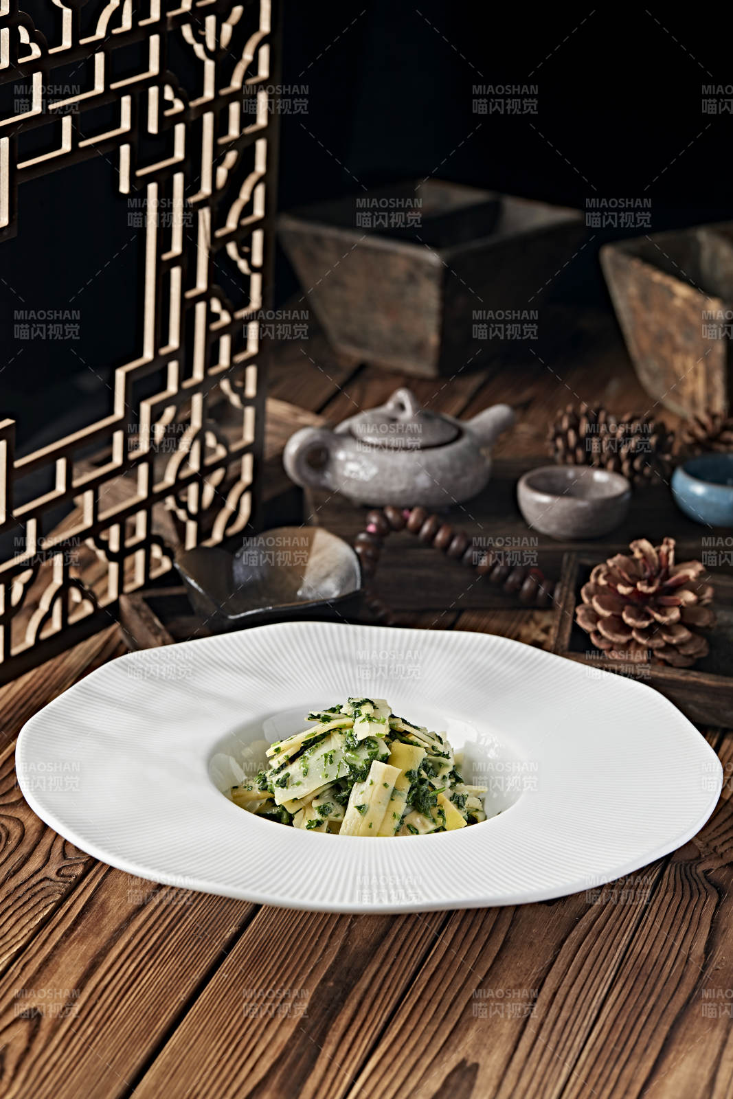 荠菜沫拌春笋片图片