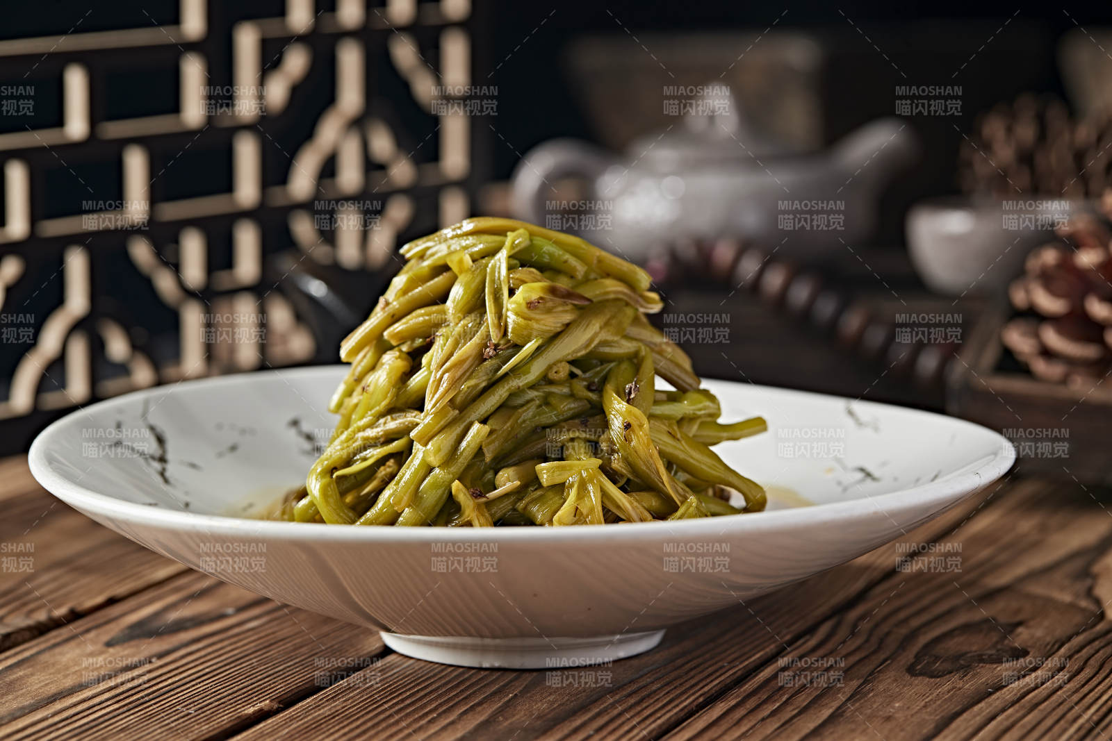 凉拌野生黄花菜图片