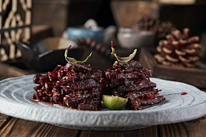 美味凉菜麻辣牛肉干图片