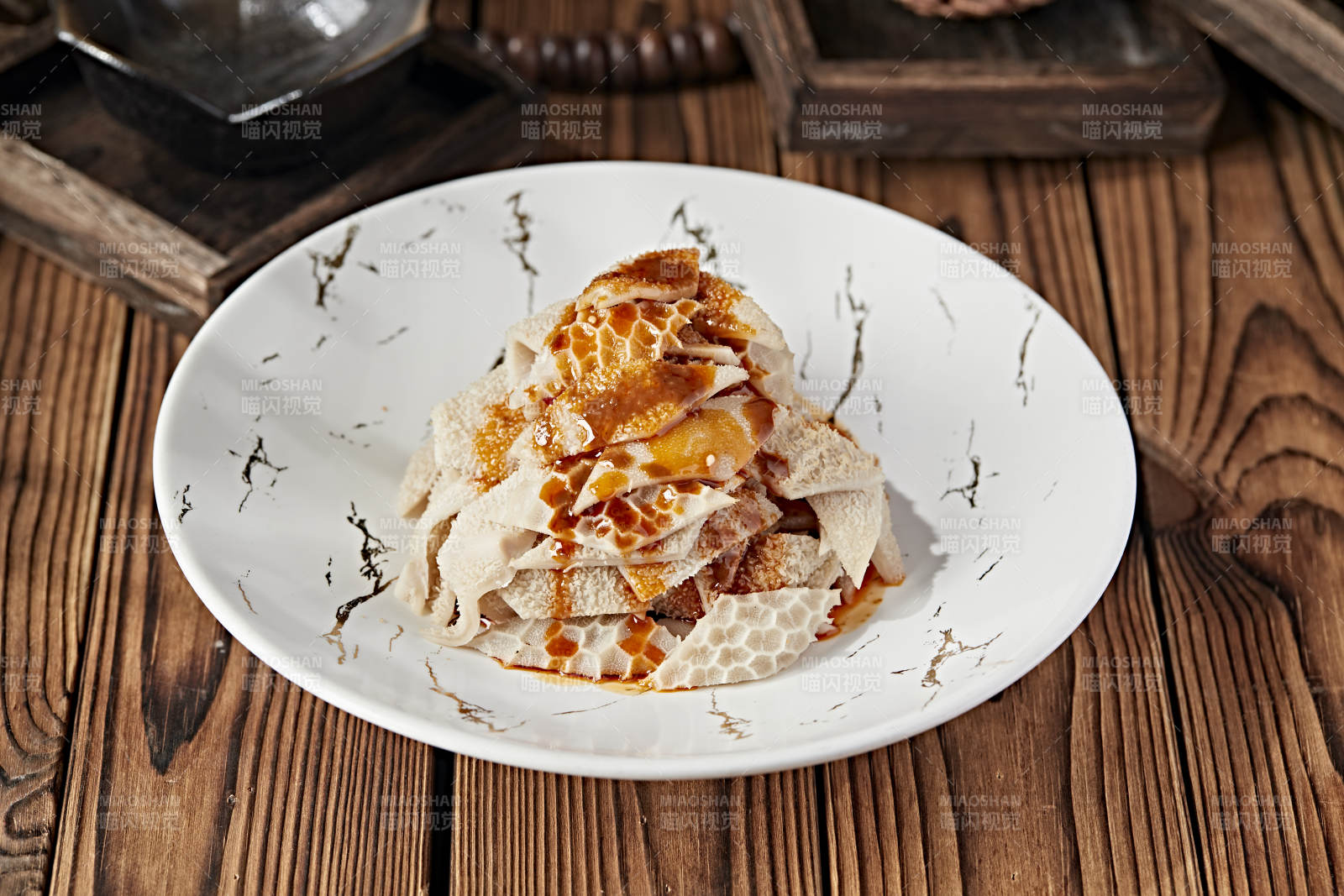 浇汁白水煮羊肚图片