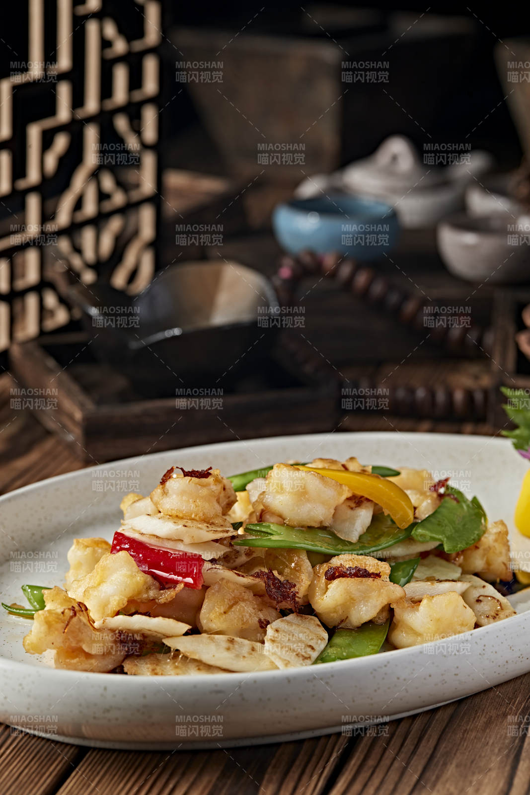 彩椒马牙山药荷兰豆小炒大虾球图片