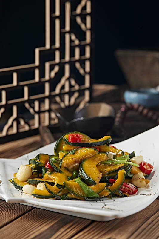 韭菜米椒蒜子小炒迷你南瓜片图片