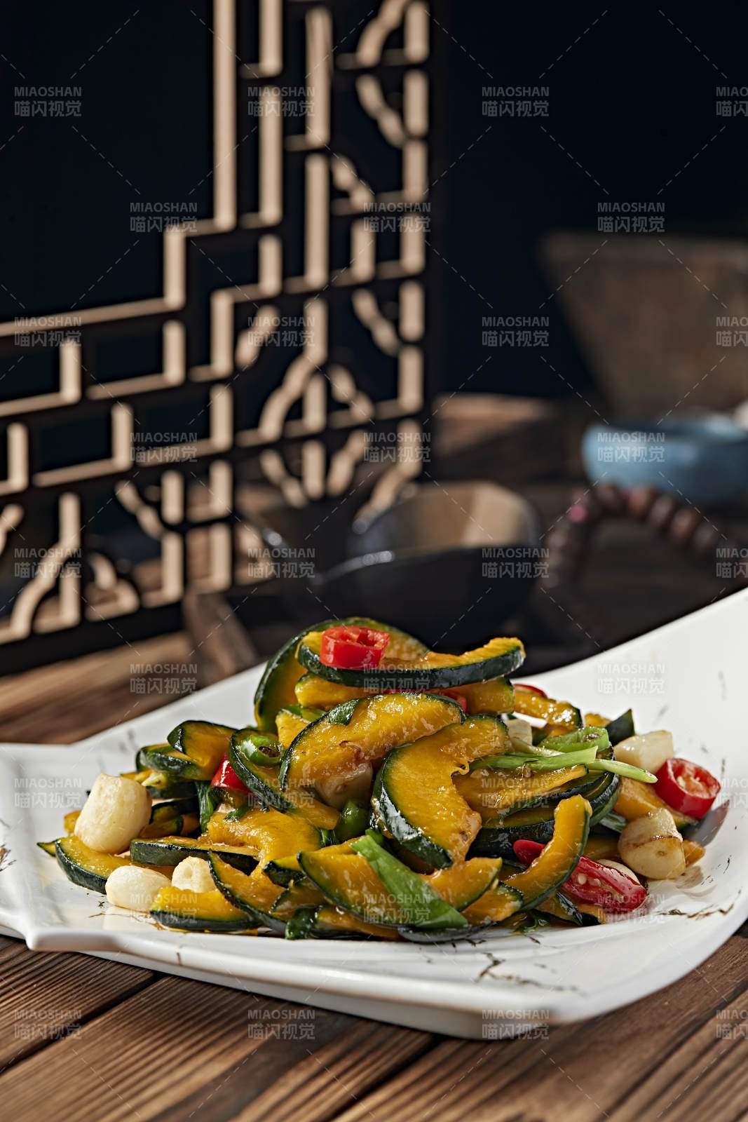 韭菜米椒蒜子小炒迷你南瓜片图片