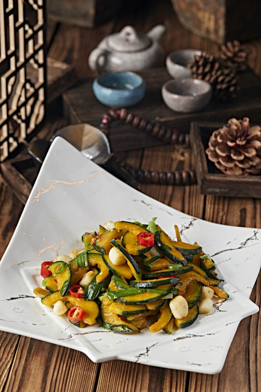 韭菜米椒蒜子小炒迷你南瓜片图片