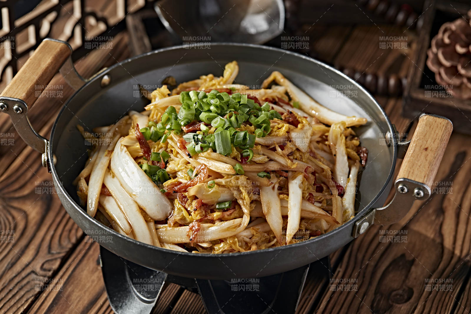 锅仔葱香虾干娃娃菜图片