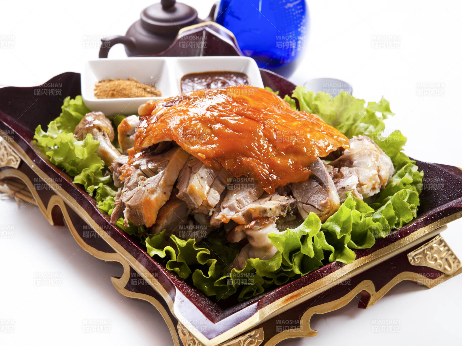 蒙餐碳烤羊腿图片