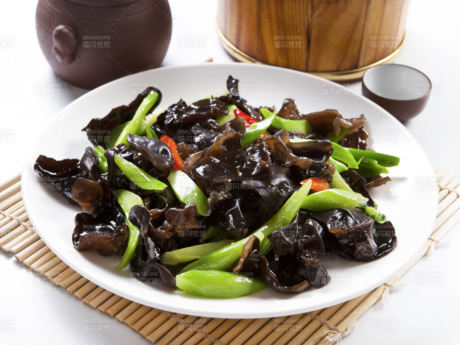 菜心炝炒木耳图片