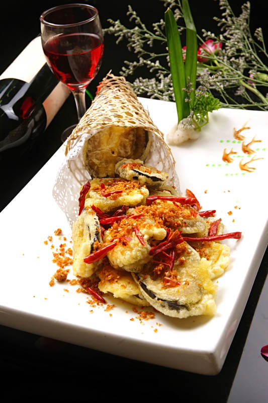 竹篓香辣炸茄盒图片