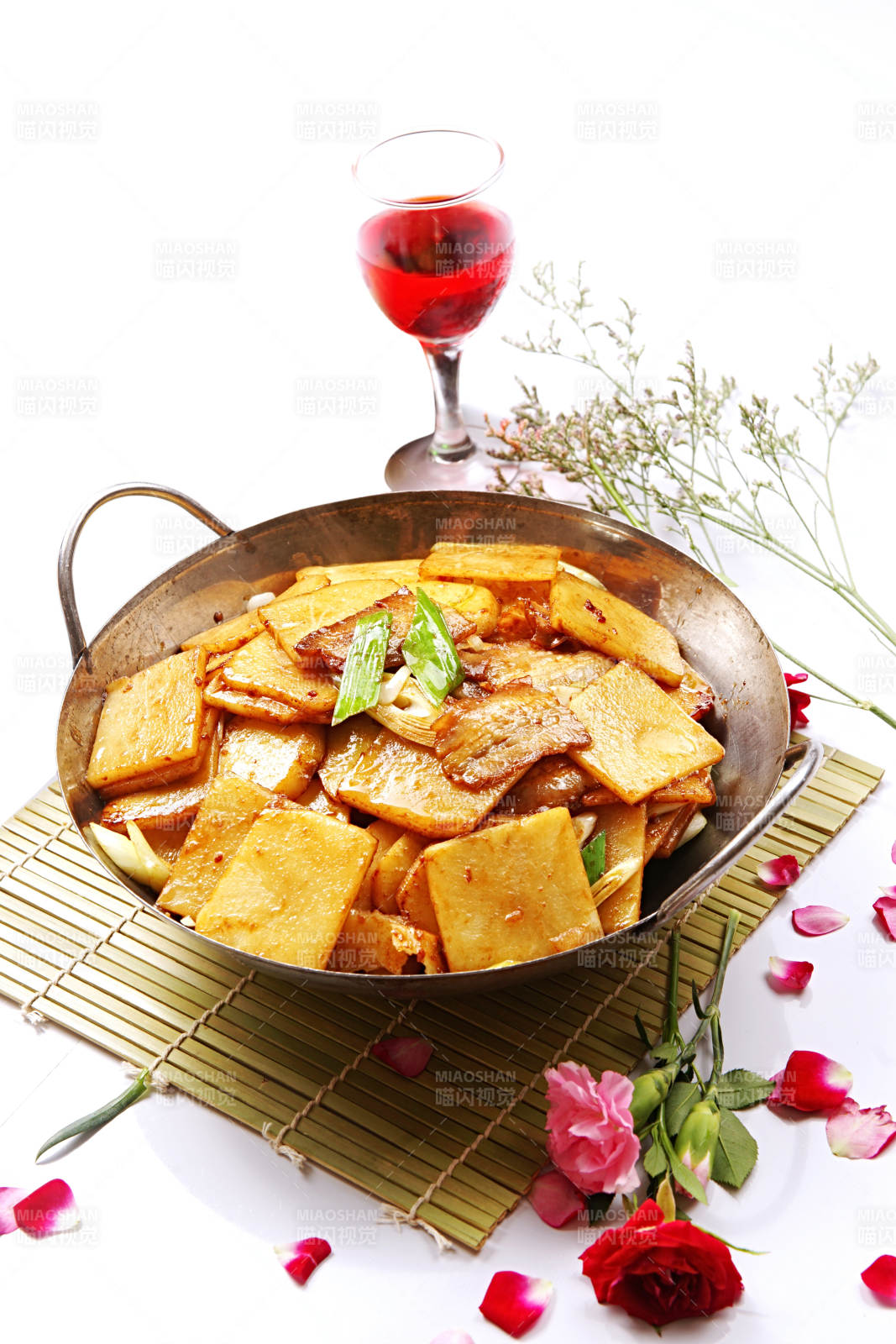 锅仔干锅土豆片图片