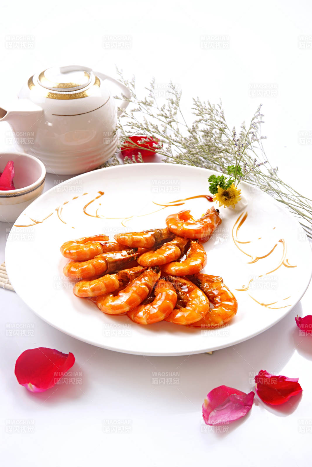 油焖大明虾图片