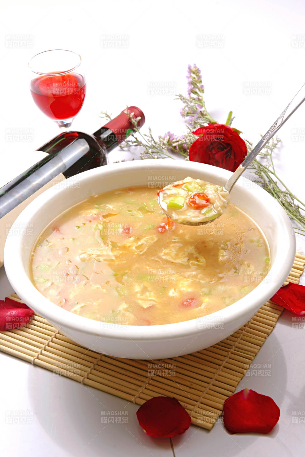 鸡蛋疙瘩汤图片