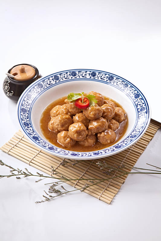 白烧猫头肉丸子图片