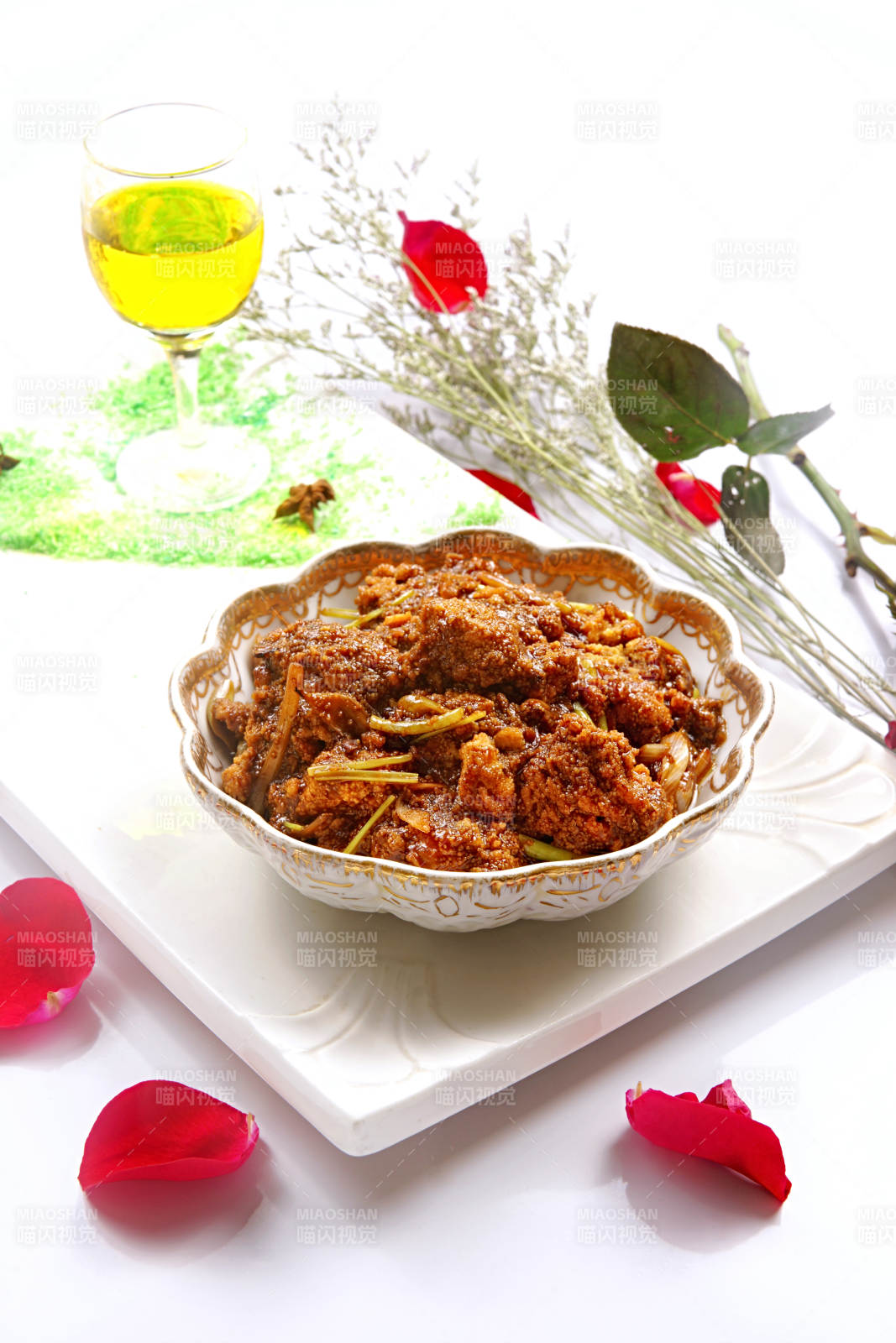 葱姜红烧鱼籽图片