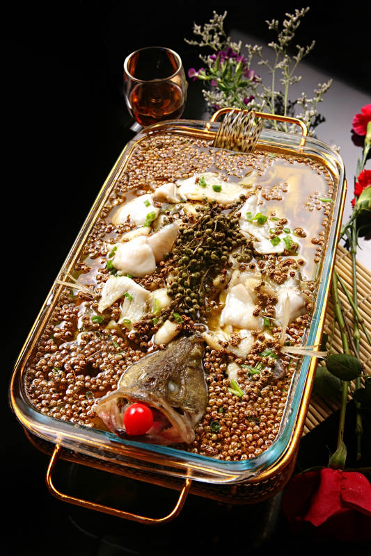 花胶藤椒跳水鳜鱼图片