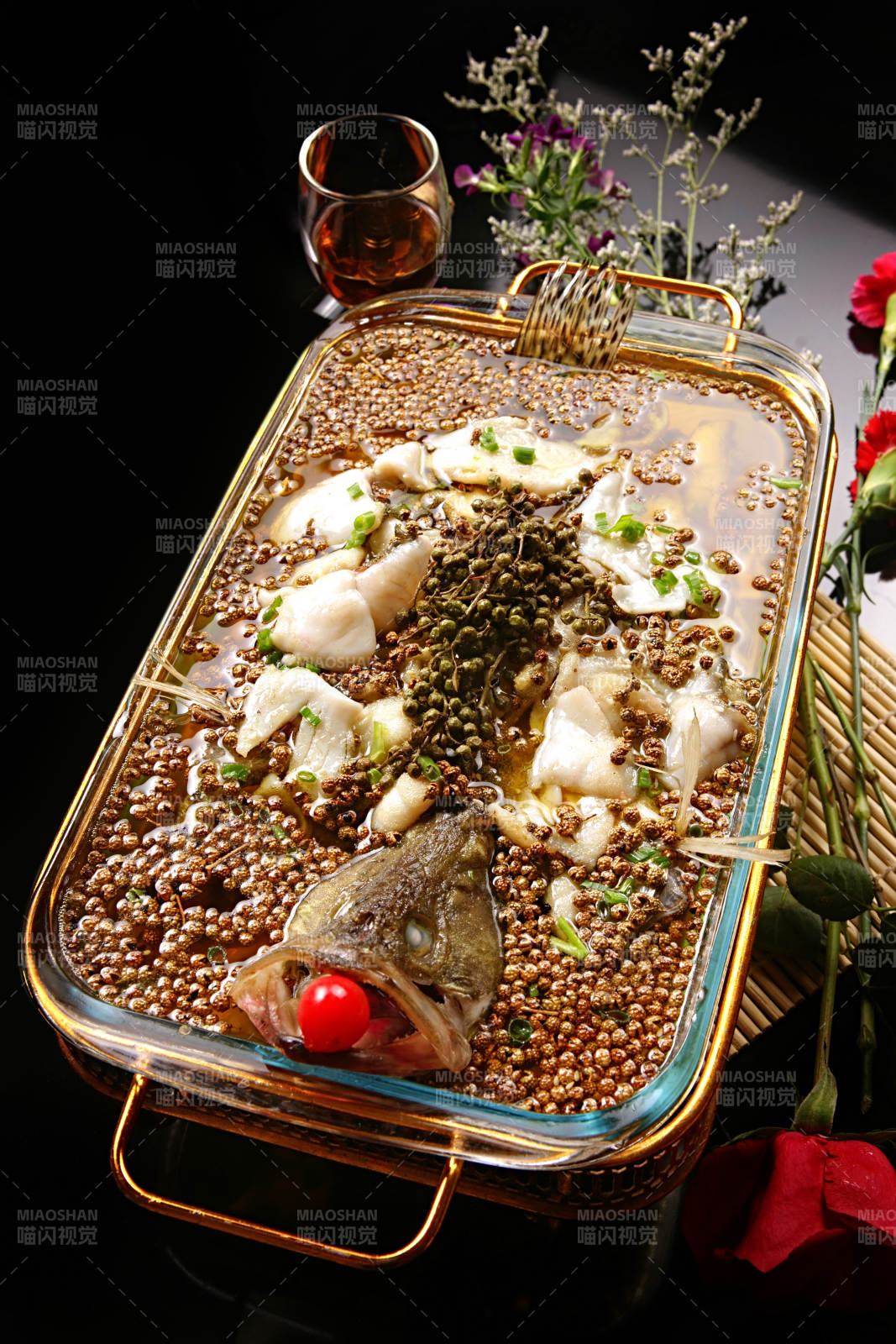 花胶藤椒跳水鳜鱼图片